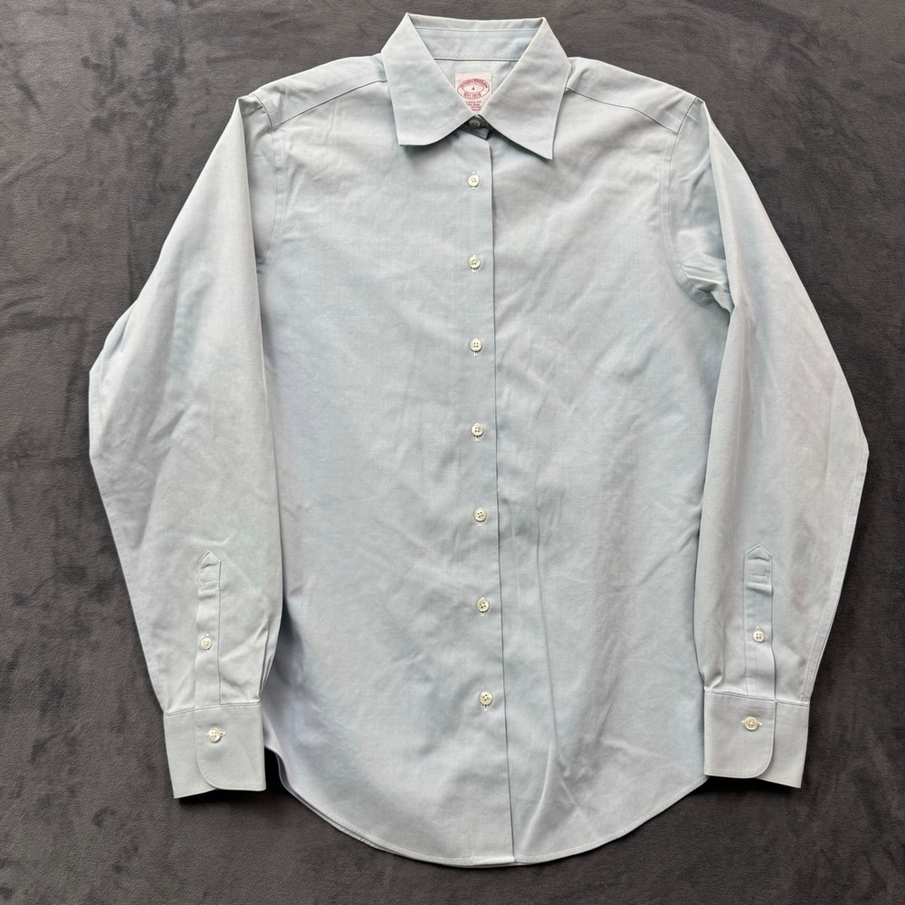 Brooks Brothers Womens 4 Light Blue NonIron Cotton Classic Fit Button Down Shirt